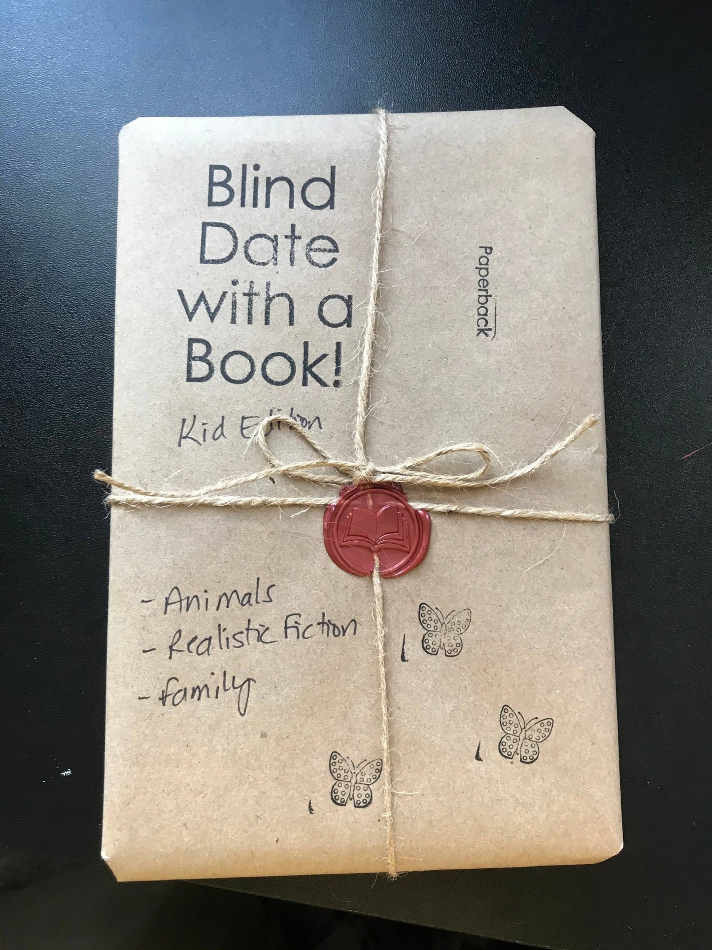 Blind Date With a Book KID EDITION ages 8 - 12 - Creative Sara Boutique